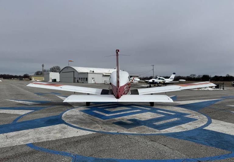 1978 BEECHCRAFT C23 SUNDOWNER Photo 4