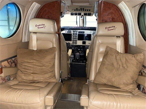 1985 BEECHCRAFT KING AIR C90A Photo 5