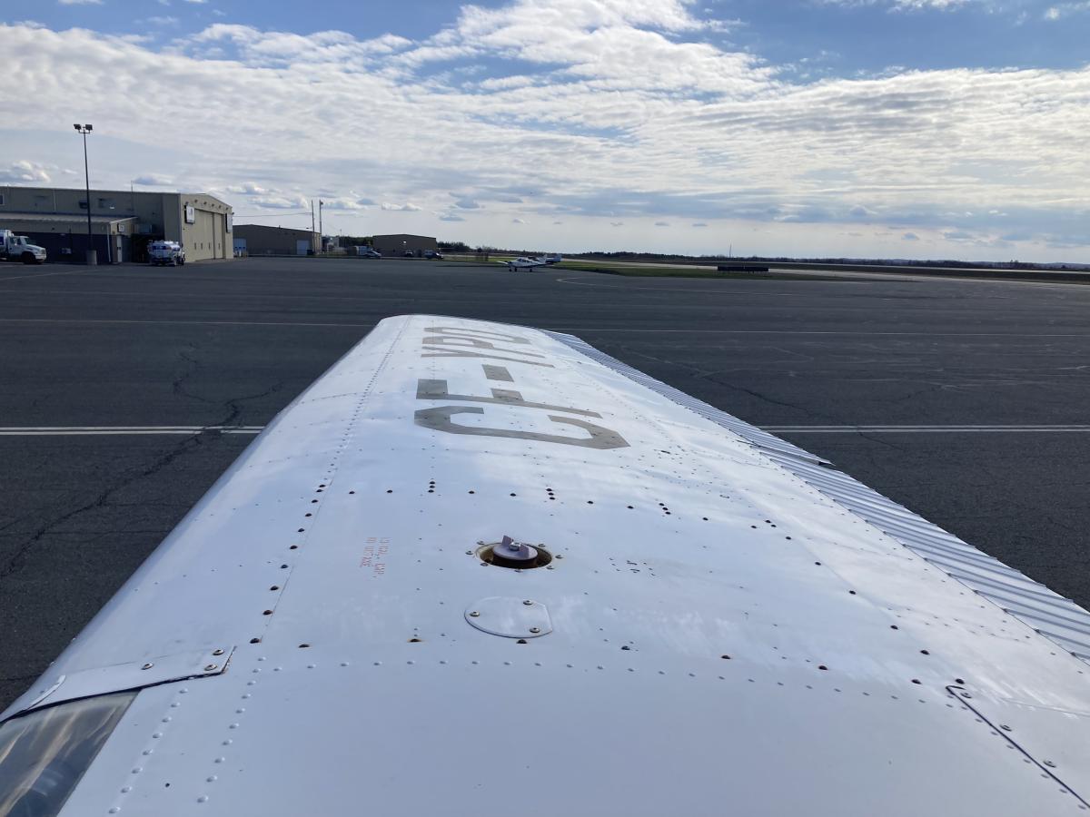 1969 Cessna 150J Photo 2