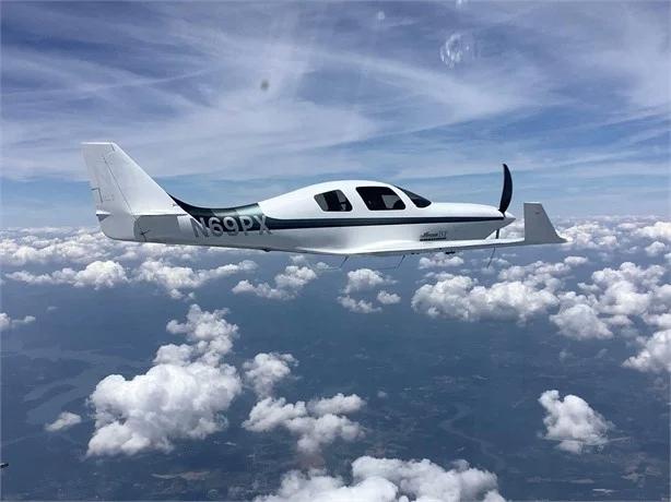 2006 LANCAIR IV-P Photo 2