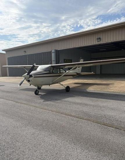 Cessna 182P Photo 6