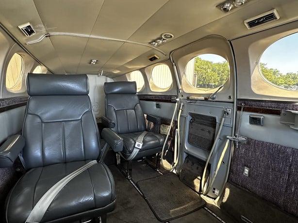 1977 CESSNA 414 Photo 7