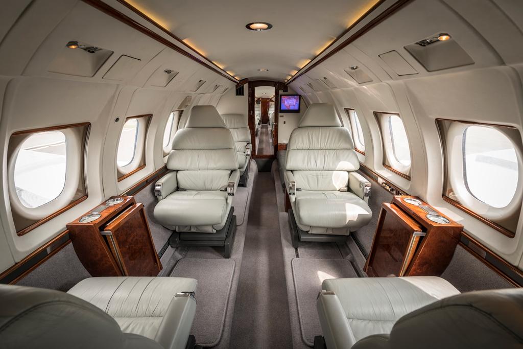 1985 Hawker 800B Photo 2
