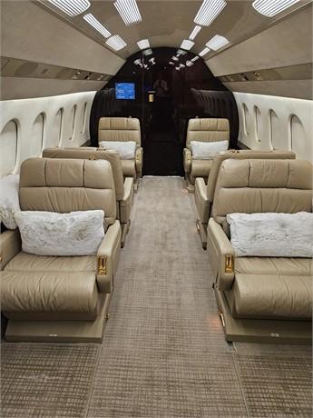 1999 DASSAULT FALCON 2000 Photo 3