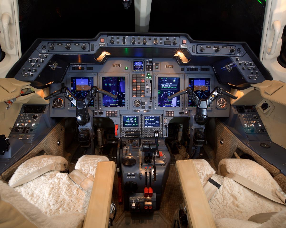 2008 Hawker 900XP Photo 6