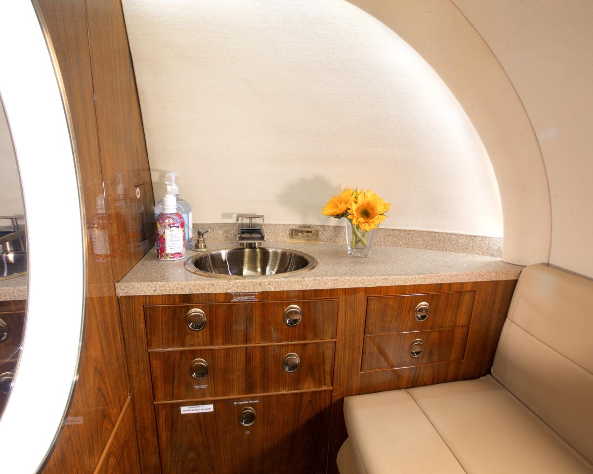 2008 Hawker 900XP Photo 4