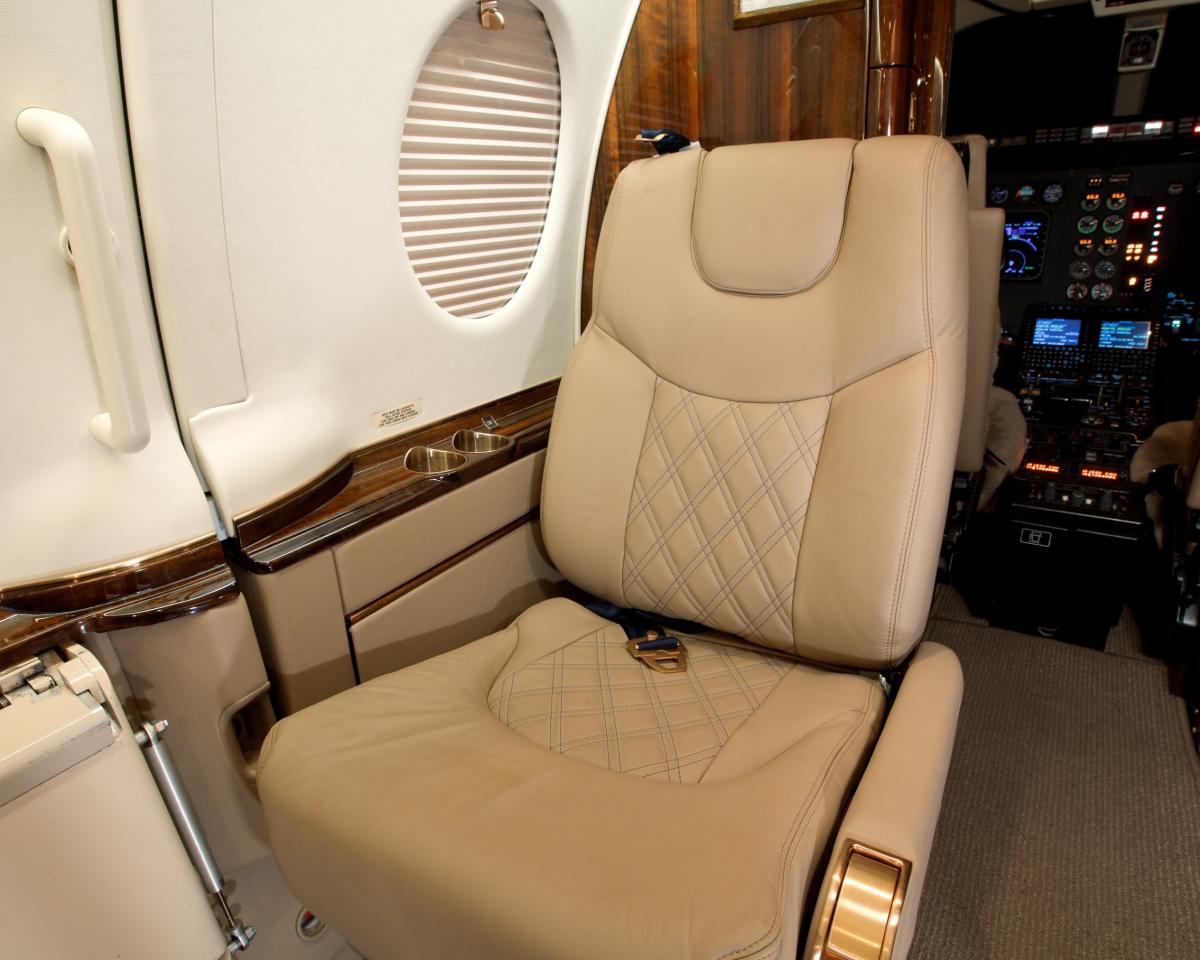 2007 Hawker 400XP Photo 6
