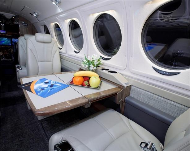 2021 BEECHCRAFT KING AIR 260 Photo 4