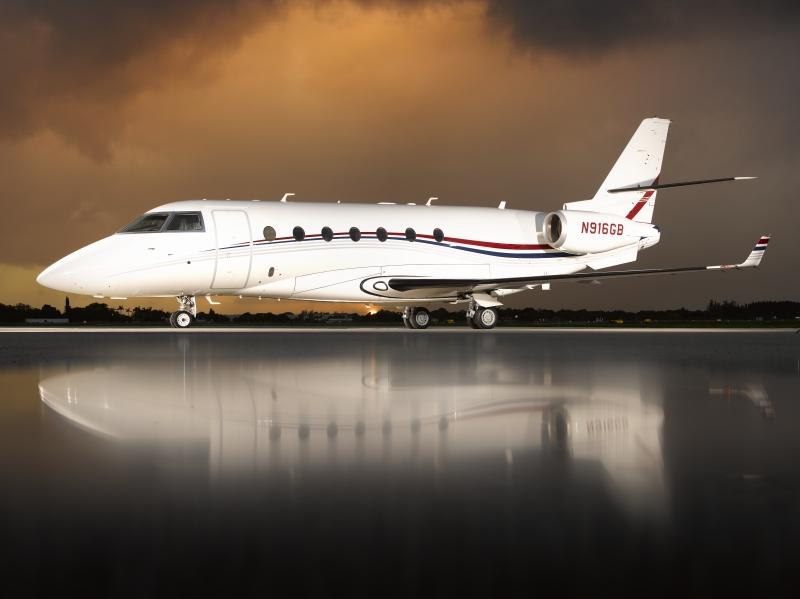 2002 Gulfstream G200 Photo 2