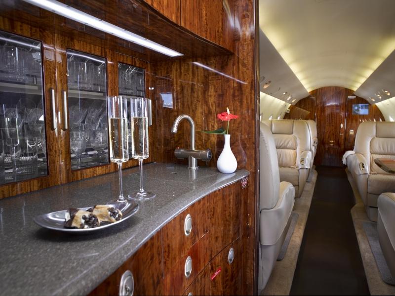 2002 Gulfstream G200 Photo 4