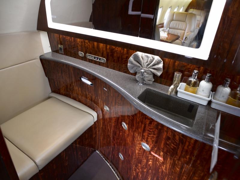 2002 Gulfstream G200 Photo 5