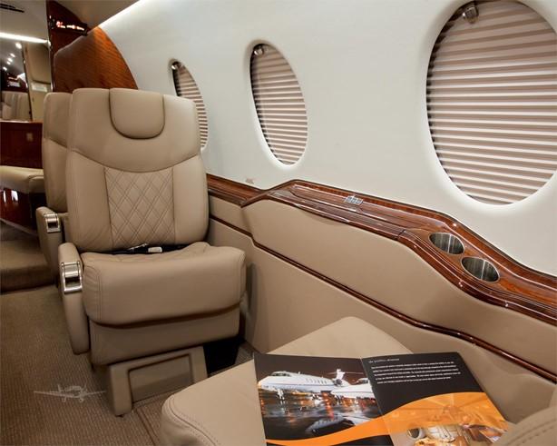2006 HAWKER 400XP Photo 5