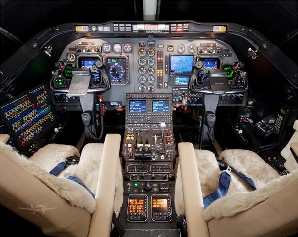 2006 HAWKER 400XP Photo 7