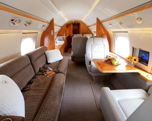 2000 GULFSTREAM GV Photo 6
