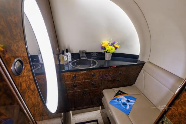 2007 HAWKER 850XP Photo 2