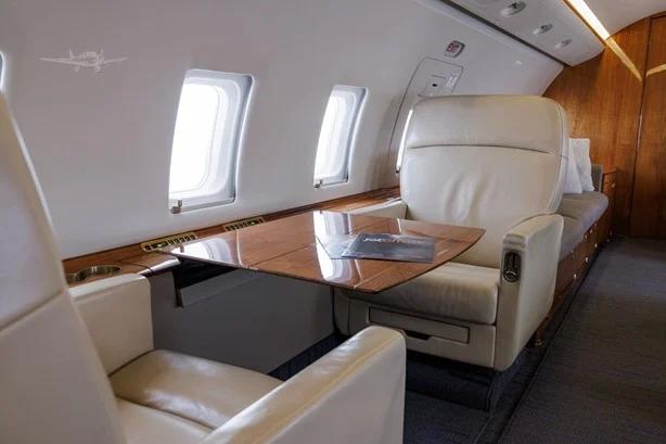 2003 BOMBARDIER CHALLENGER 604 Photo 6
