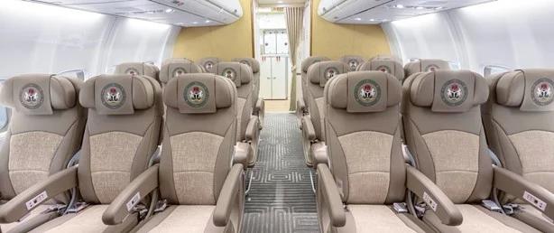 2005 BOEING BBJ Photo 4