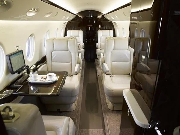 2011 GULFSTREAM G150 Photo 3