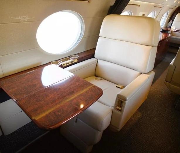 2001 GULFSTREAM GIVSP Photo 5