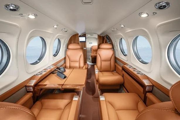 2008 BEECHCRAFT KING AIR C90GTI Photo 5