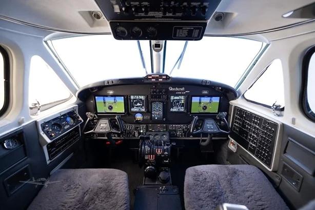 1982 BEECHCRAFT KING AIR 200 Photo 3