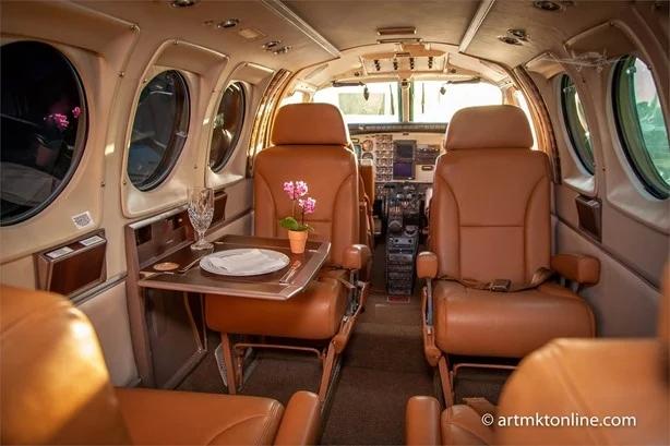 1979 BEECHCRAFT KING AIR C90 Photo 5