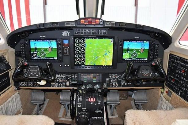 1985 BEECHCRAFT KING AIR 300 Photo 3