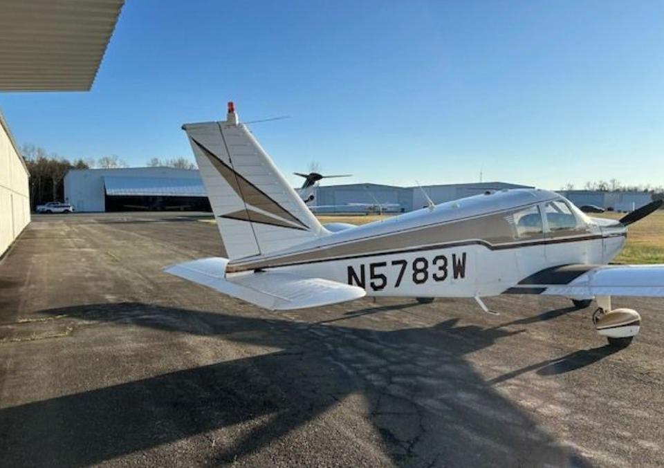 1964 PIPER CHEROKEE 180 Photo 5
