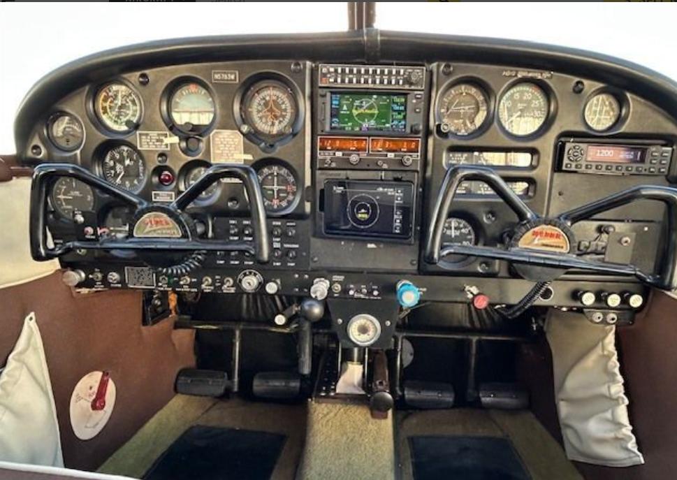 1964 PIPER CHEROKEE 180 Photo 6