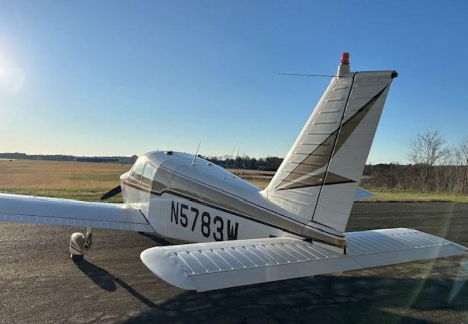 1964 PIPER CHEROKEE 180 Photo 3