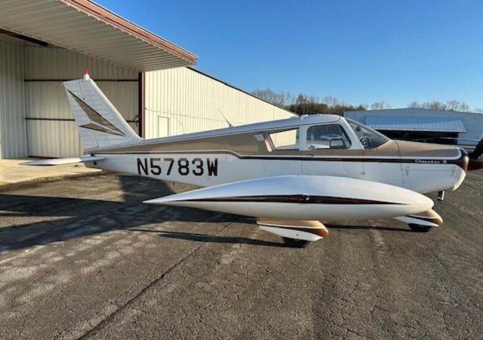 1964 PIPER CHEROKEE 180 Photo 4