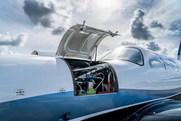 2008 PIPER MERIDIAN Photo 4