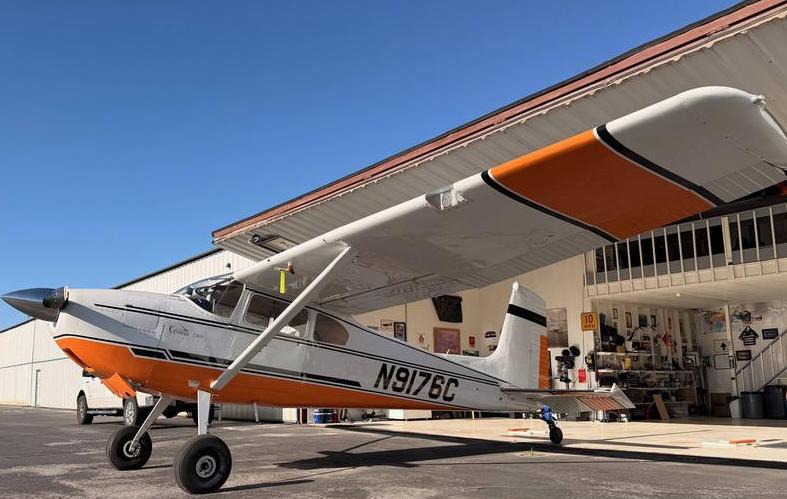1955 CESSNA 180 Photo 3