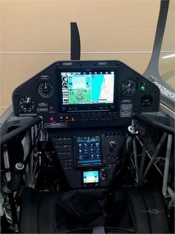2019 EXTRA AIRCRAFT EA 300LT Photo 3