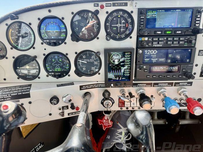 2000 MAULE M-7-260C Photo 6