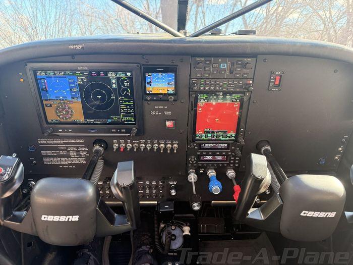 1977 CESSNA 180K Photo 2