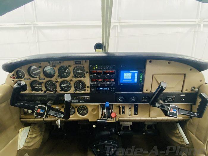 1973 PIPER PA-32-300 Photo 6