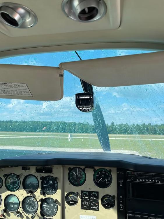 1977 Beech V35B Bonanza Photo 4