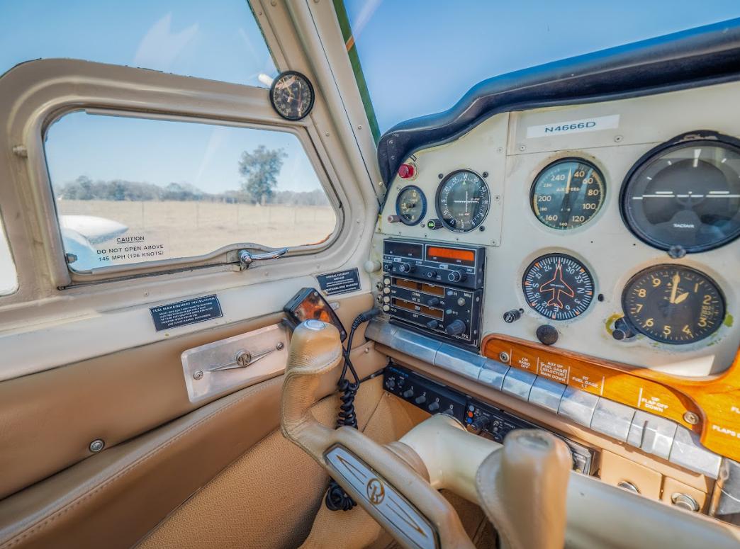 1956 BEECHCRAFT BONANZA G35 Photo 5