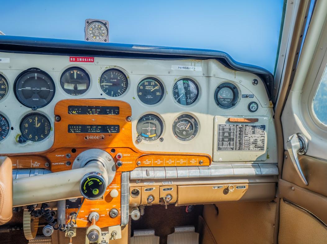 1956 BEECHCRAFT BONANZA G35 Photo 7