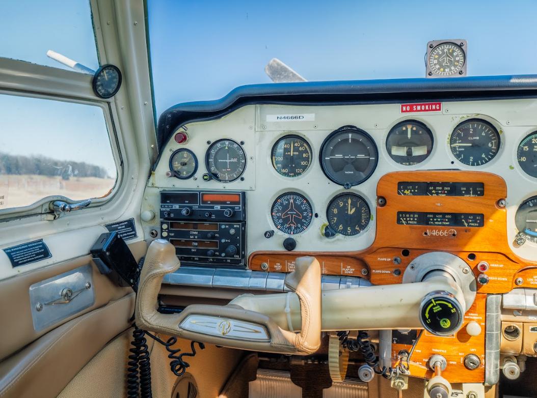 1956 BEECHCRAFT BONANZA G35 Photo 2