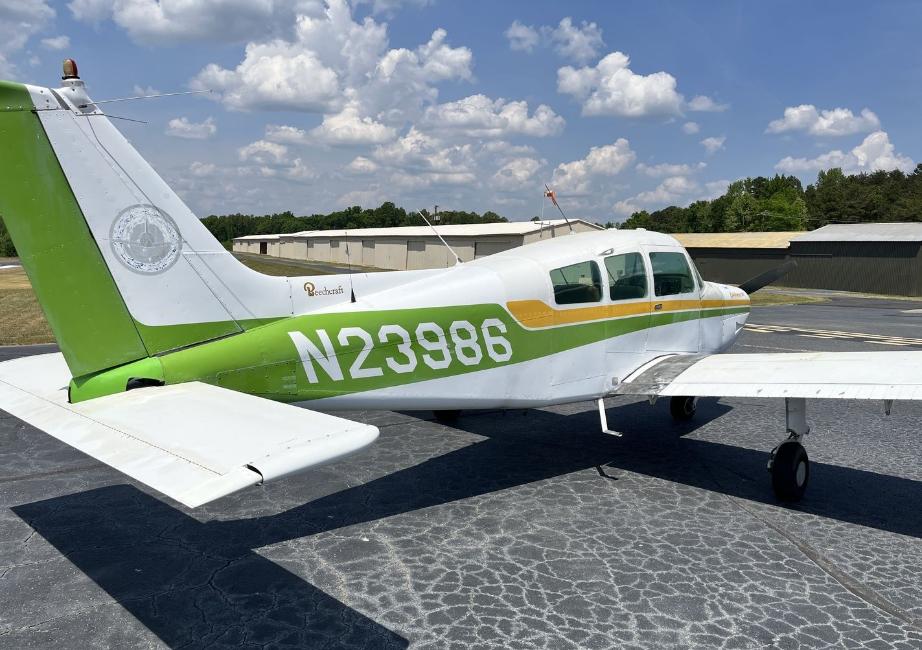 1977 BEECHCRAFT C23 SUNDOWNER 180 Photo 4
