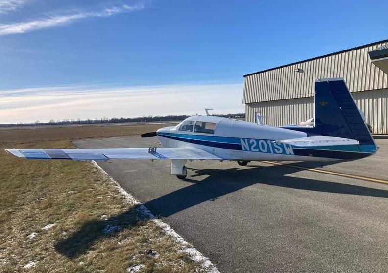 1977 Mooney M20J Photo 3