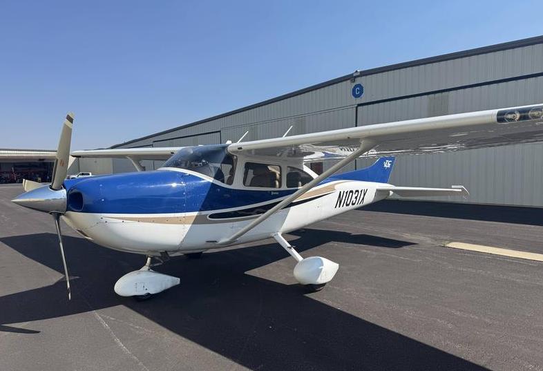 2004 CESSNA 182 TURBO T  Photo 2