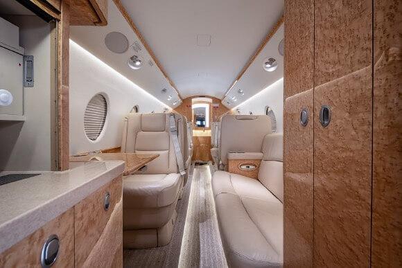 2012 Gulfstream G150 300 Photo 4