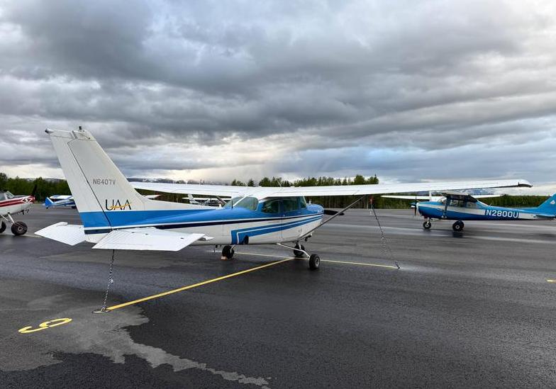 1980 Cessna 172RG Photo 3