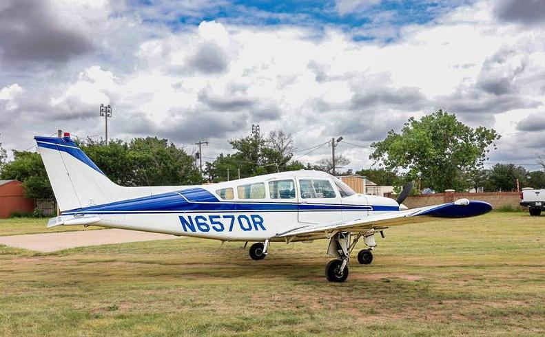 Beechcraft B24 Sierra Photo 2