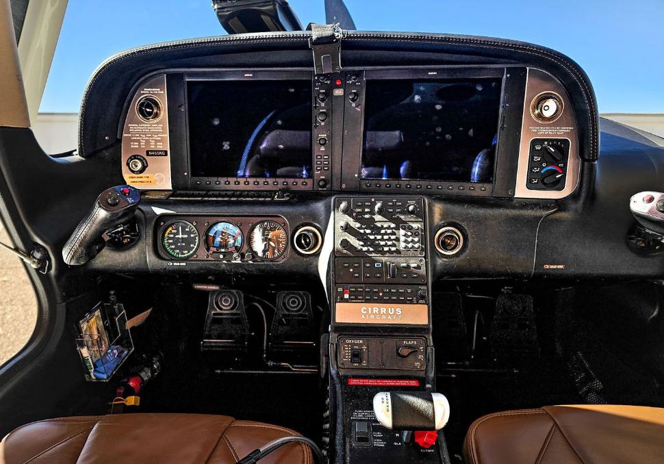 2014 CIRRUS SR22-G5 TURBO Photo 7