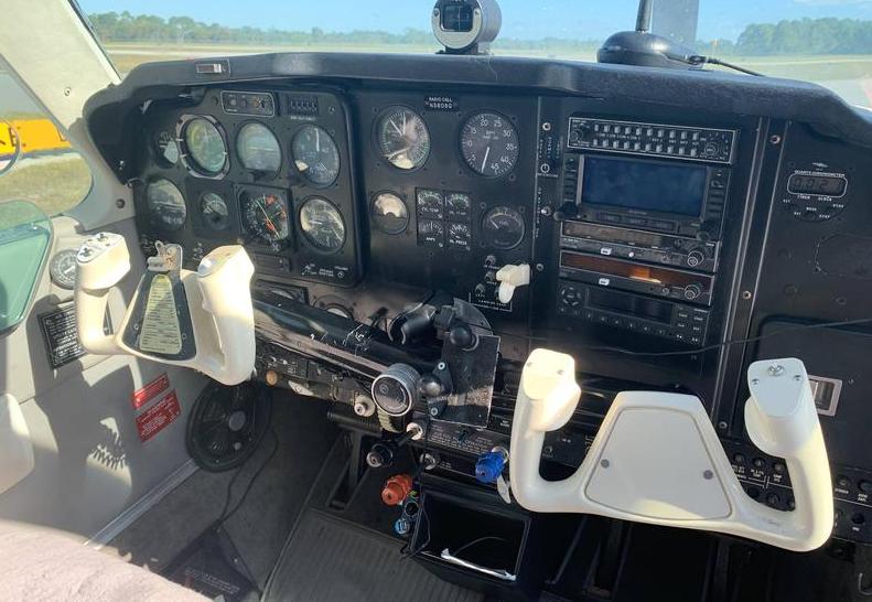 1980 Beech F33A Bonanza Photo 5