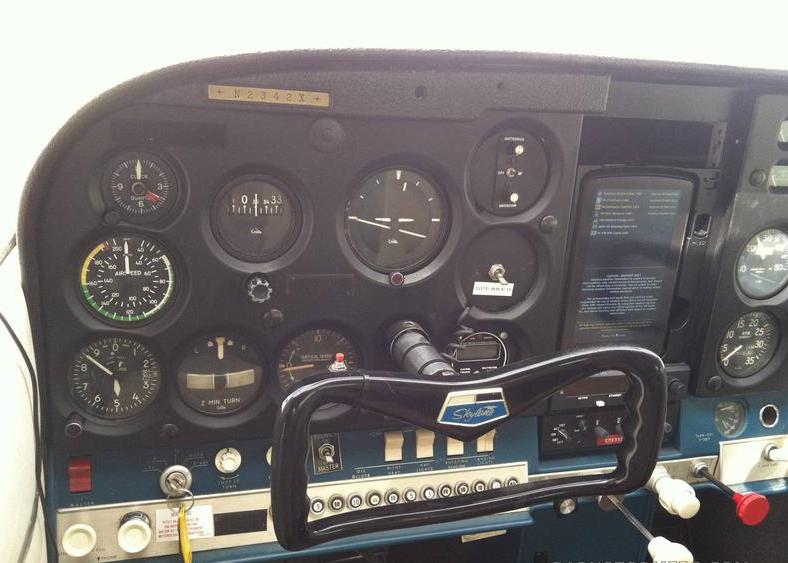 1965 CESSNA 182H SKYLANE Photo 5